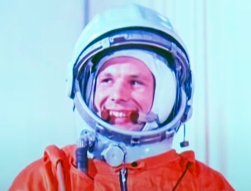 Отмечаем первый полет человека в космос